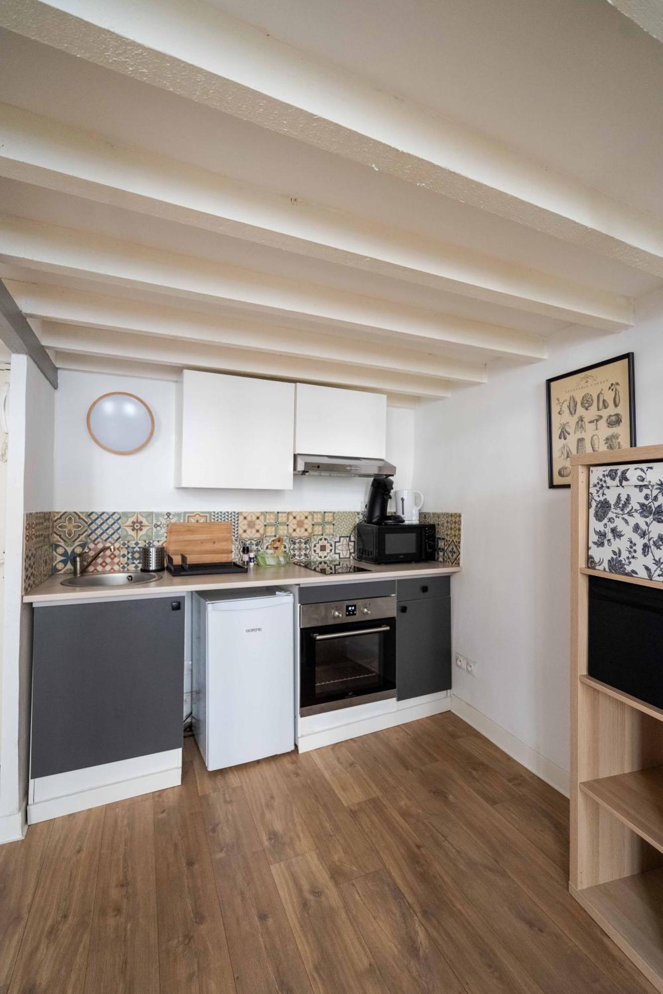 Studio Mezzanine Aumone Vieille Aix-en-Provence Bagian luar foto