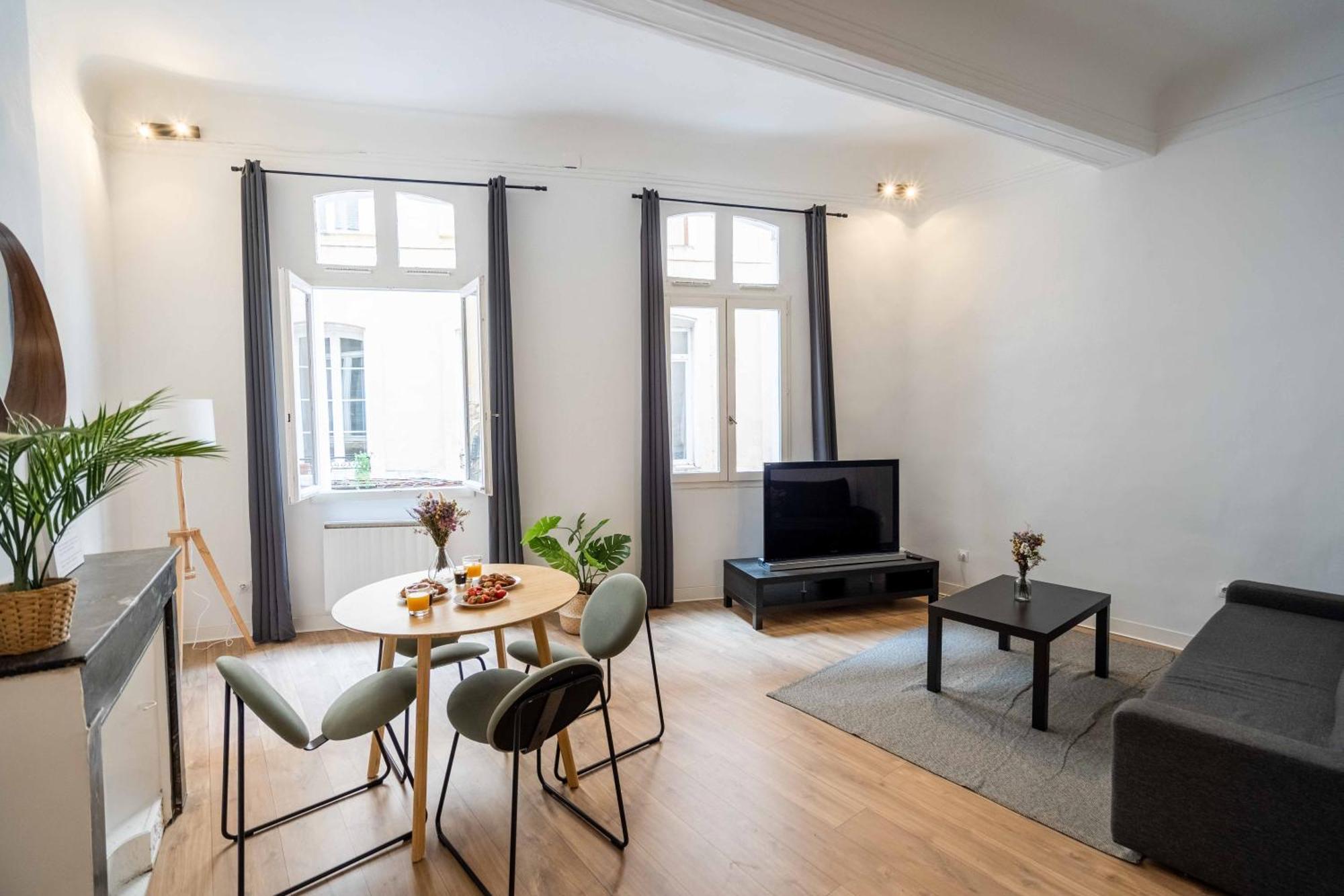 Studio Mezzanine Aumone Vieille Aix-en-Provence Bagian luar foto